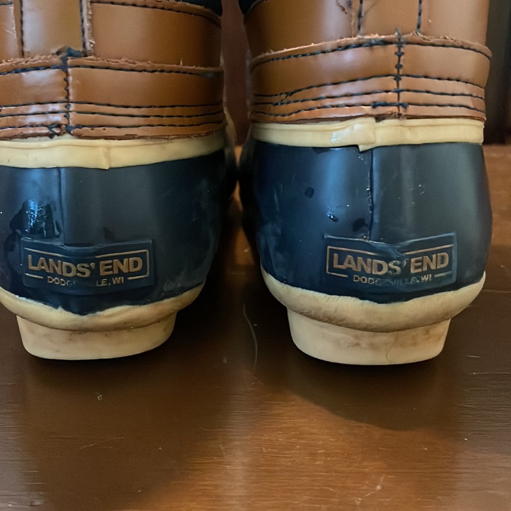 Lands End duck boot size 6 - Picture 5 of 8